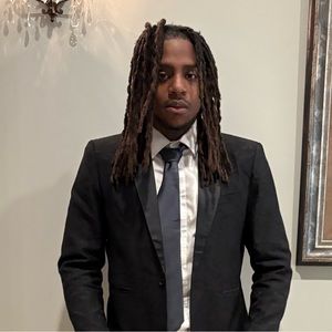 Meet your Posher, Nolan